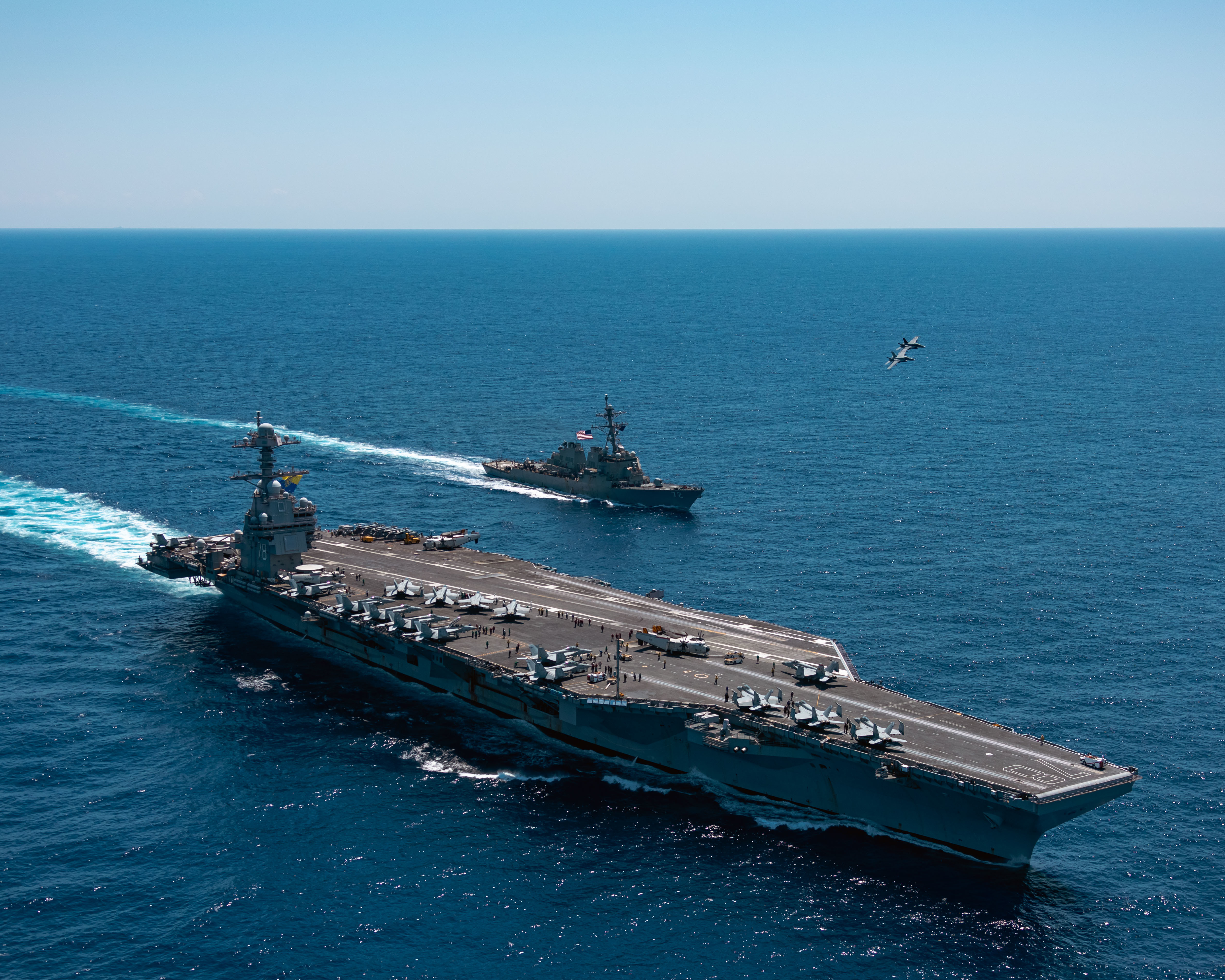 USS Dwight D. Eisenhower (CVN 69)